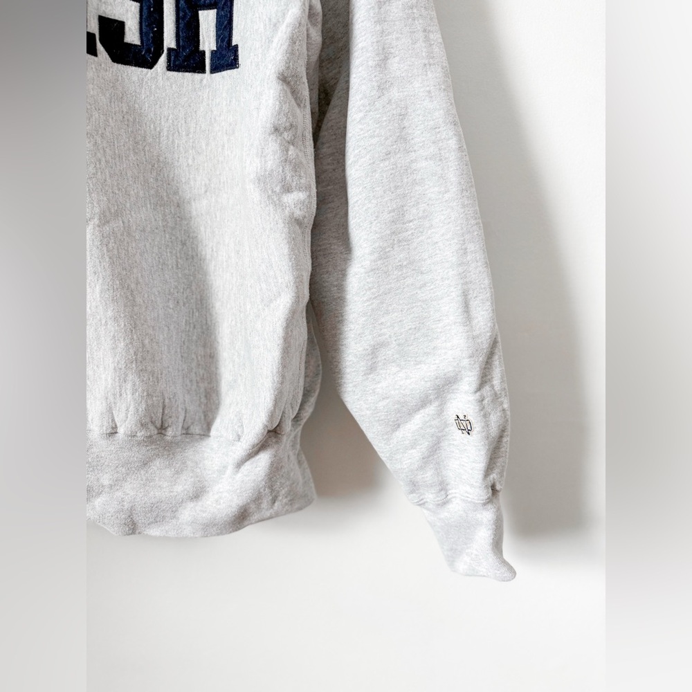 SOLD Vintage 90s Irish Notre Dame Campus Bookstore Crewneck - Picture 3 of 4